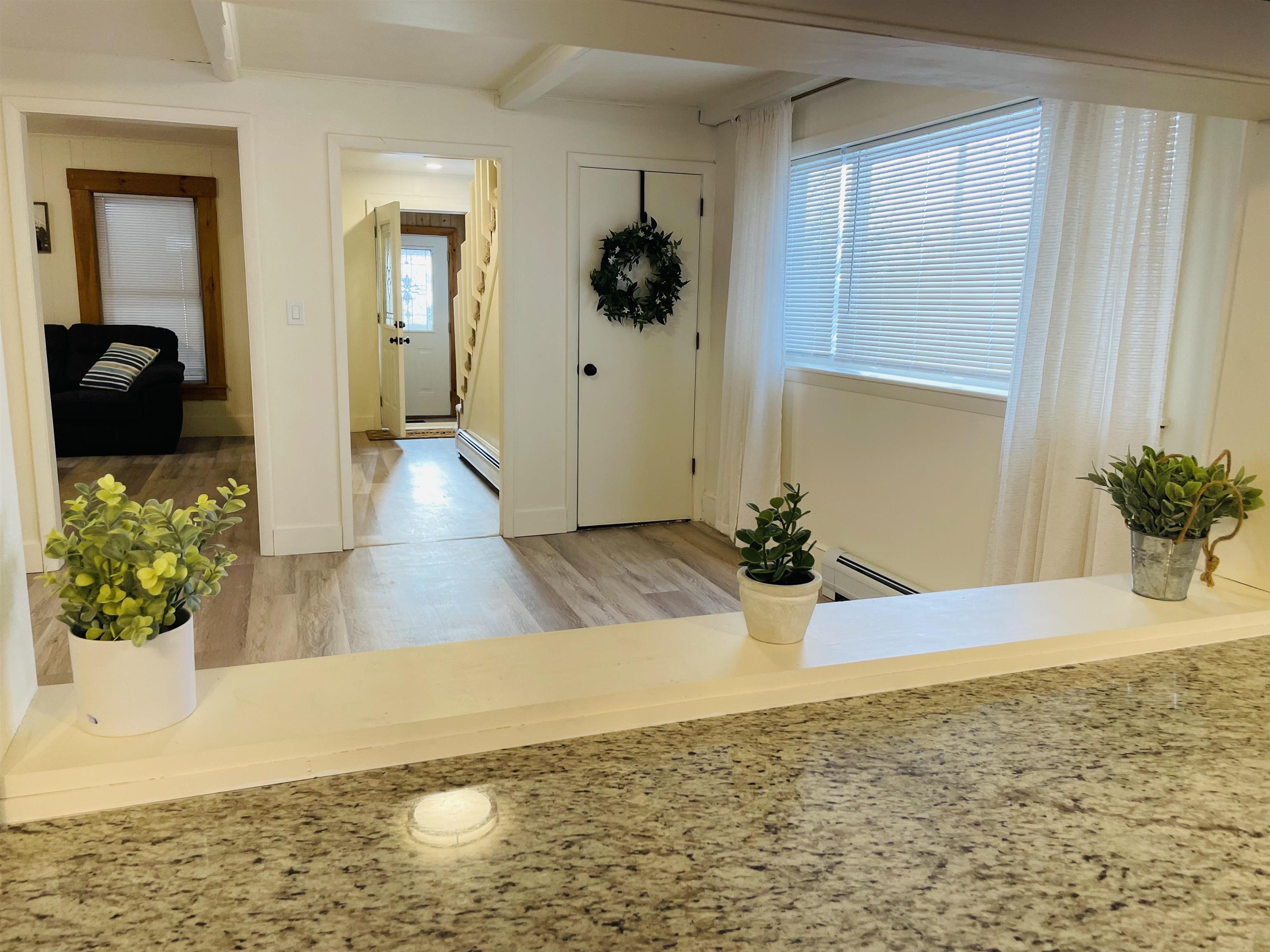 17 Arch Street Laconia, NH 03246 - Photo 7 of 41