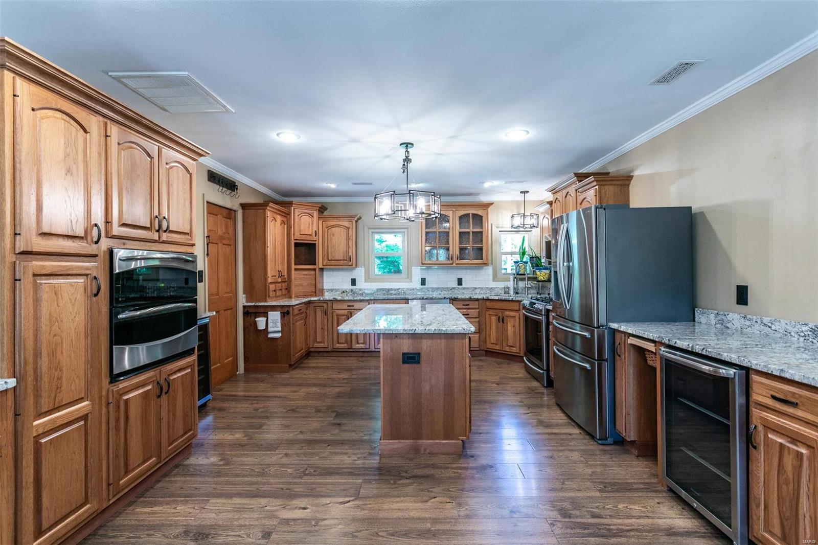 4085 Brighton Bunker Hill Road Brighton, IL 62012 - Photo 13 of 80