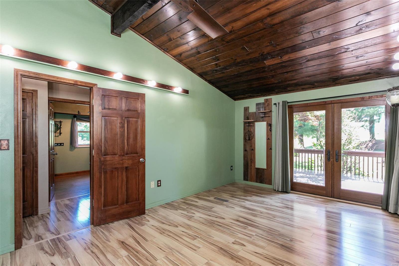 4085 Brighton Bunker Hill Road Brighton, IL 62012 - Photo 23 of 80