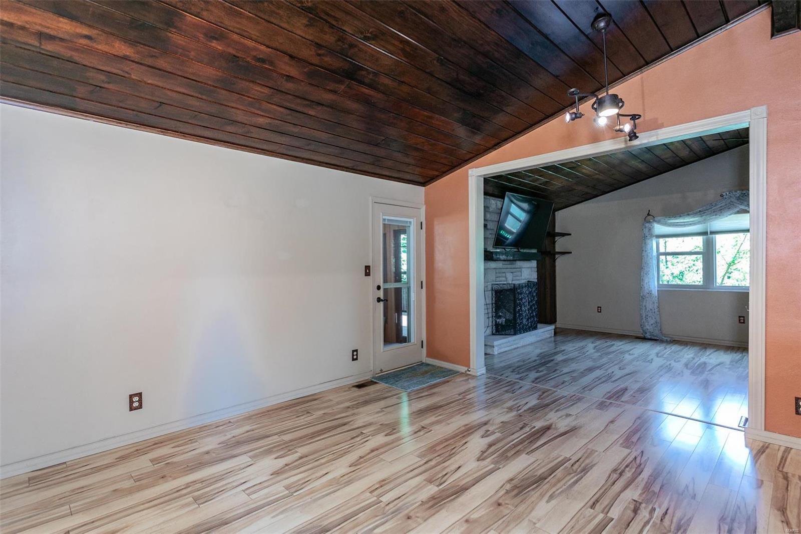 4085 Brighton Bunker Hill Road Brighton, IL 62012 - Photo 25 of 80