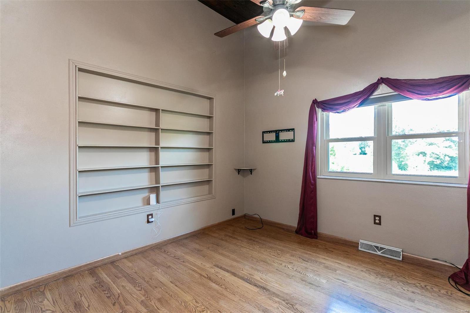 4085 Brighton Bunker Hill Road Brighton, IL 62012 - Photo 35 of 80