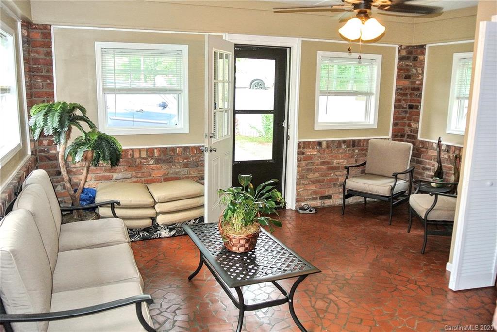 89 Liberty Road Candler, NC 28715 - Photo 15 of 31 Gallery Image 15