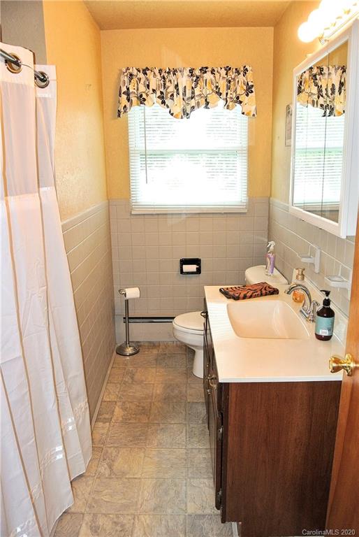89 Liberty Road Candler, NC 28715 - Photo 18 of 31 Gallery Image 18