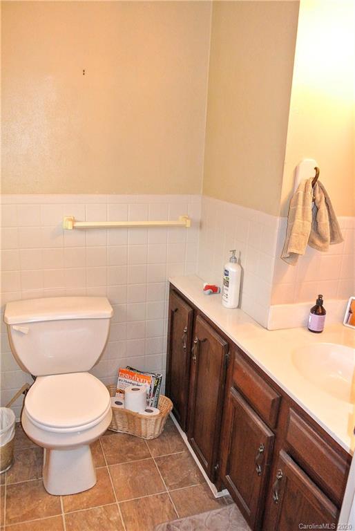 89 Liberty Road Candler, NC 28715 - Photo 19 of 31 Gallery Image 19