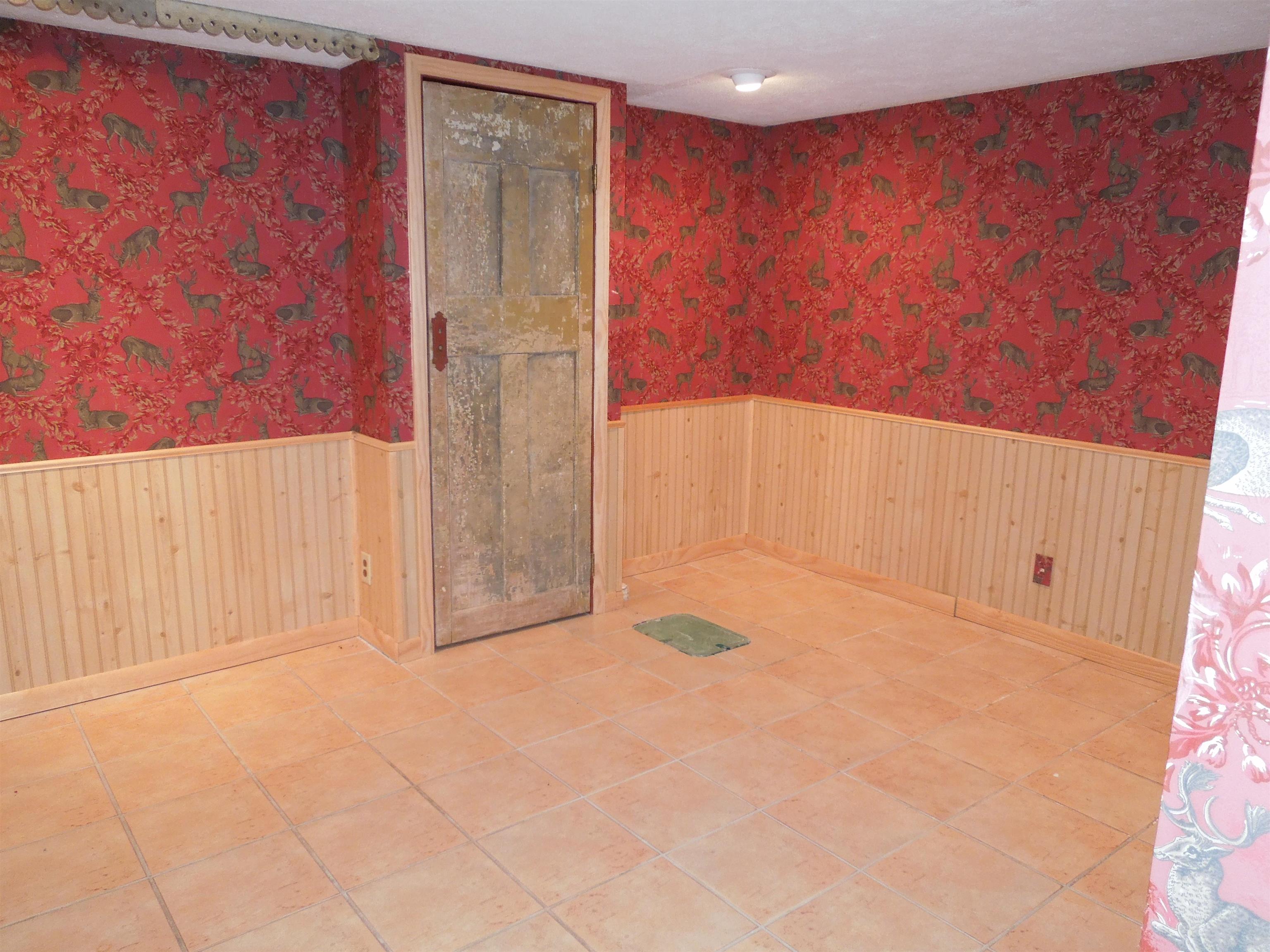 4721 Brookview Road Rockford, IL 61107 - Photo 22 of 26 a view of an empty room