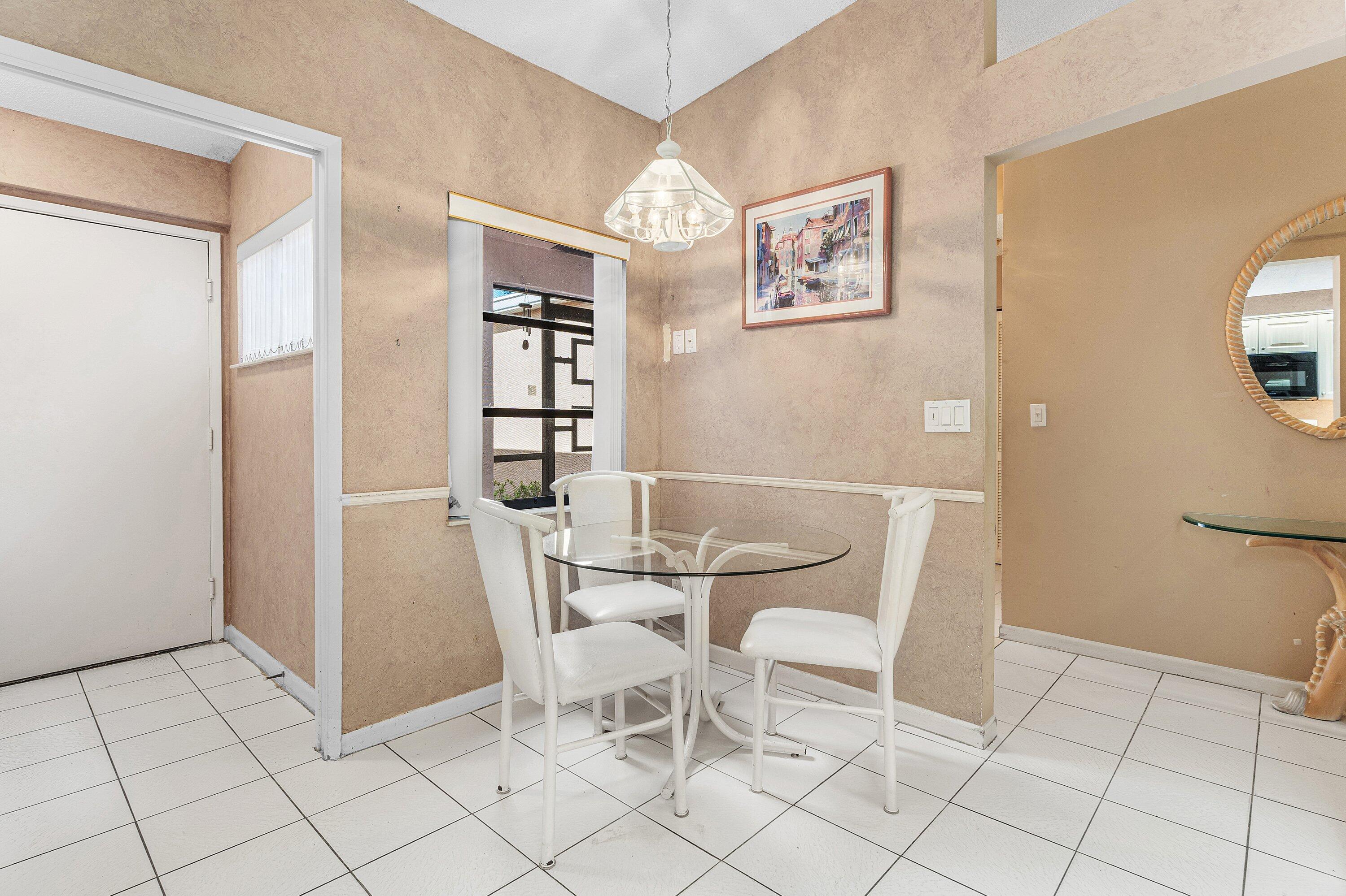 8298 Springlake Drive Boca Raton, FL 33496 - Photo 9 of 40 013-8298SpringlakeDrive-BocaRaton-FL-334