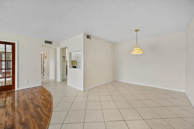 $2,100 | 2732 Southwest Matheson Avenue, Unit 112H2, Palm City, FL 34990