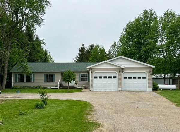 $315,000 | 4535 North 68th Avenue, Hart, MI 49420