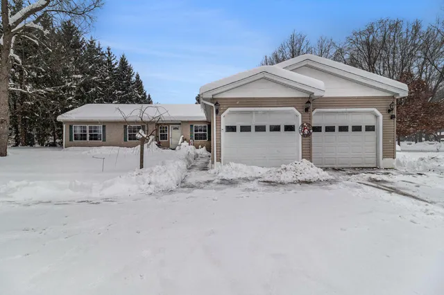 $325,000 | 4535 North 68th Avenue, Hart, MI 49420