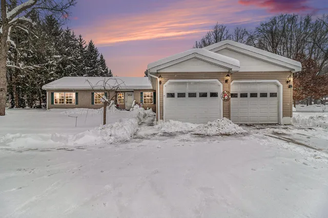 $325,000 | 4535 North 68th Avenue, Hart, MI 49420