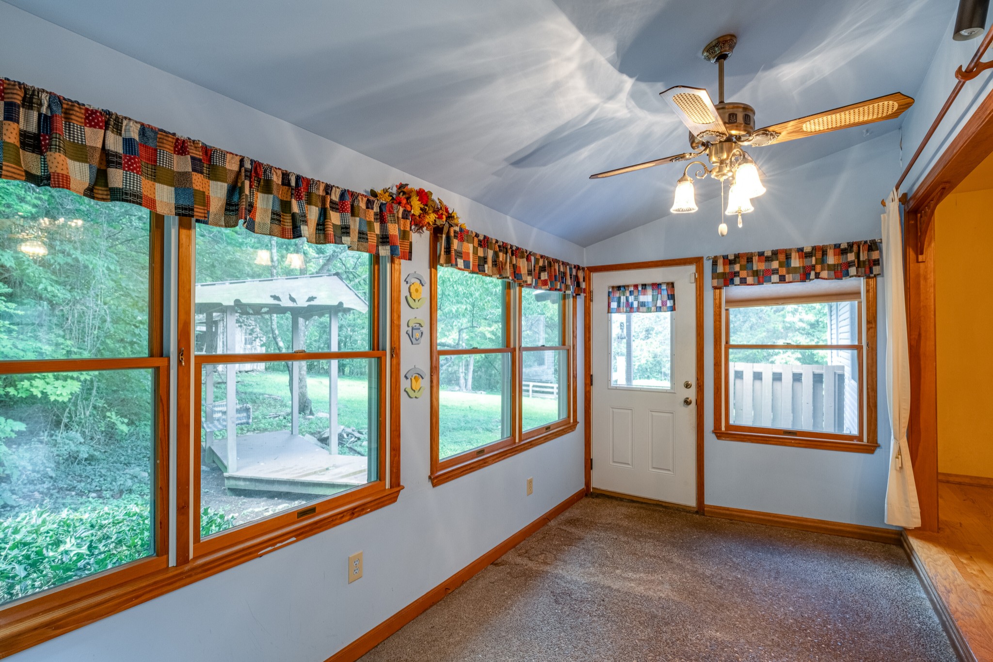 2410 Scribners Mill Road Culleoka, TN 38451 - Photo 5 of 24 Gallery Image 5