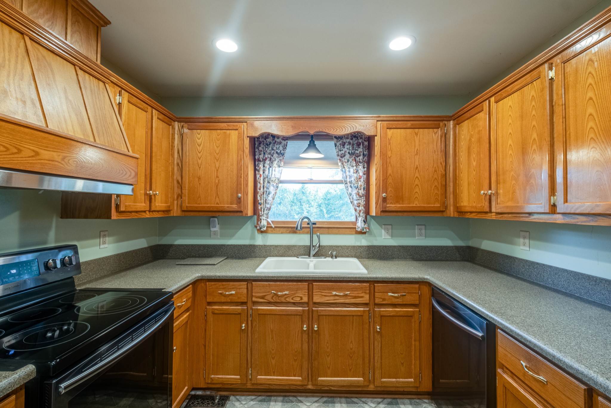 2410 Scribners Mill Road Culleoka, TN 38451 - Photo 6 of 24 Gallery Image 6