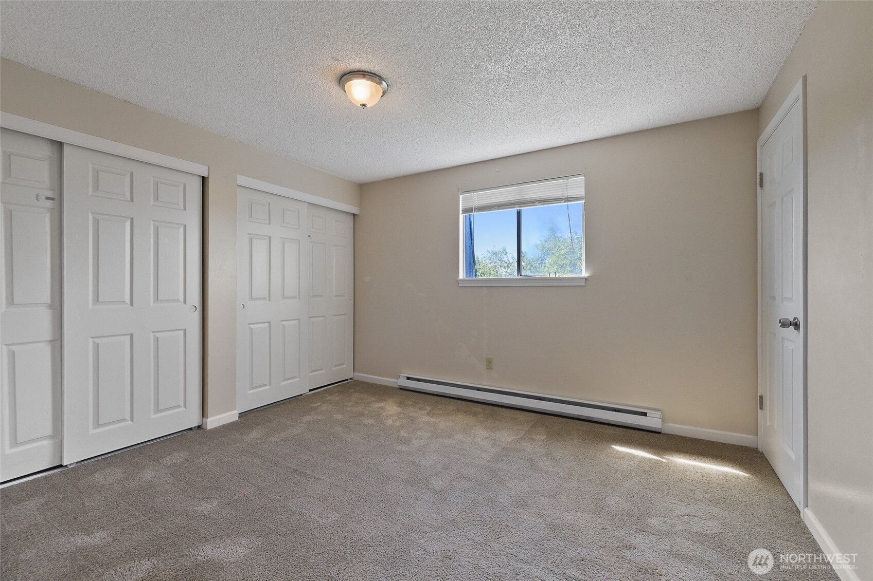 1719 North Willow Road Spokane Valley, WA 99206 - Photo 16 of 27 a view of an empty room with a window