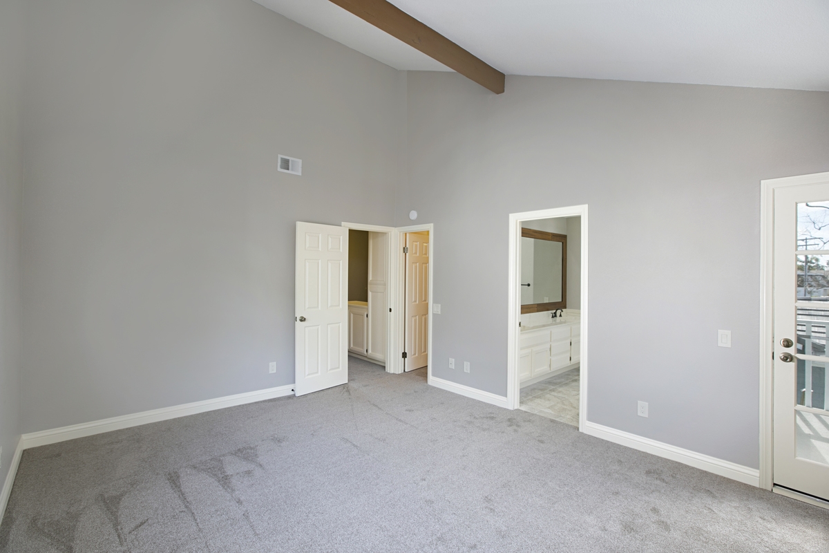 418 Summer View Circle Encinitas, CA 92024 - Photo 16 of 24