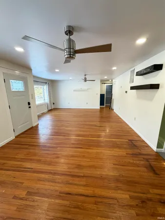 $205,000 | 17613 10B Road, Plymouth, IN 46563