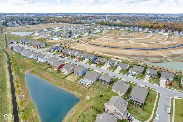 $399,000 | 659 Albermarle Drive, Pittsboro, IN 46167