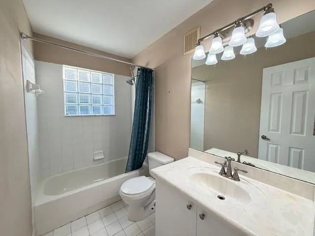 $3,300 | 3608 Coco Lake Drive, Coconut Creek, FL 33073