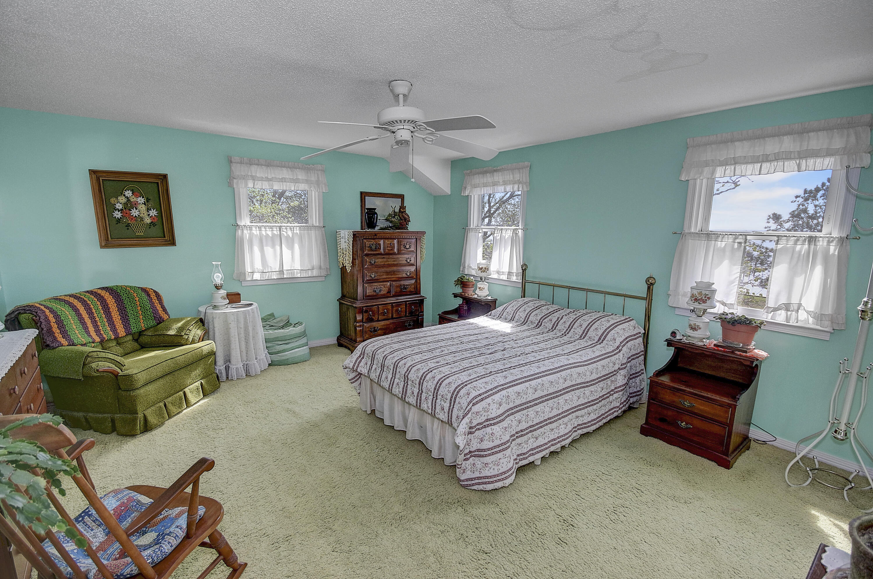 287 Red Barn Road Freeport, FL 32439 - Photo 36 of 47 BRKT0113_4_5_6_7_8_9