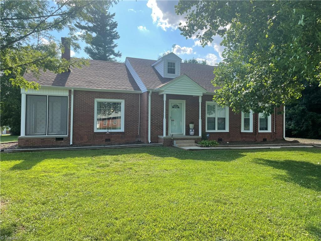 422 Roxboro Road Haw River, NC 27258 - Photo 1 of 39 Gallery Image 1