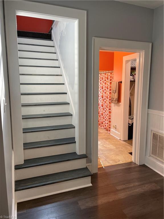 422 Roxboro Road Haw River, NC 27258 - Photo 13 of 39 Gallery Image 13
