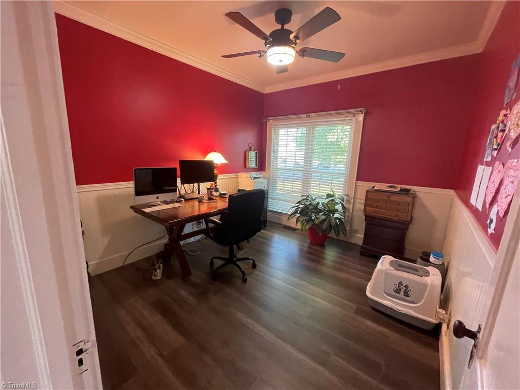 422 Roxboro Road Haw River, NC 27258 - Photo 17 of 39 Gallery Image 17
