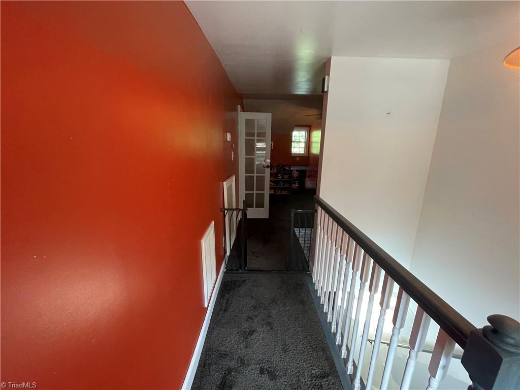 422 Roxboro Road Haw River, NC 27258 - Photo 28 of 39 Gallery Image 28