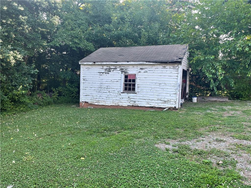 422 Roxboro Road Haw River, NC 27258 - Photo 39 of 39 Gallery Image 39