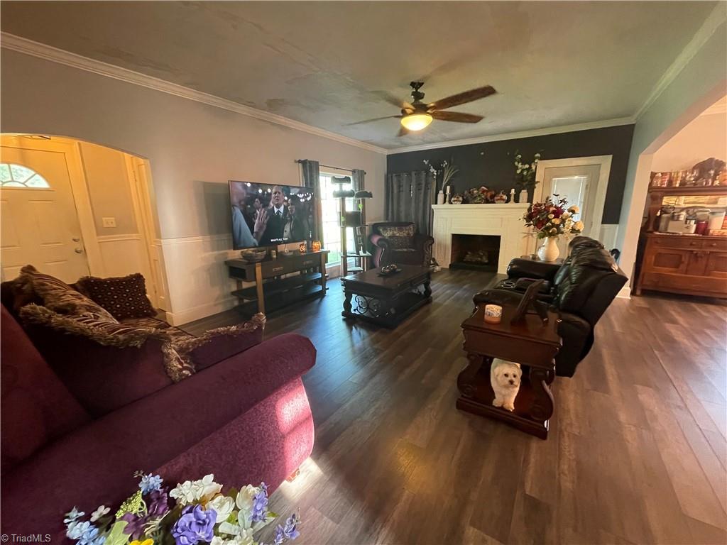 422 Roxboro Road Haw River, NC 27258 - Photo 9 of 39 Gallery Image 9