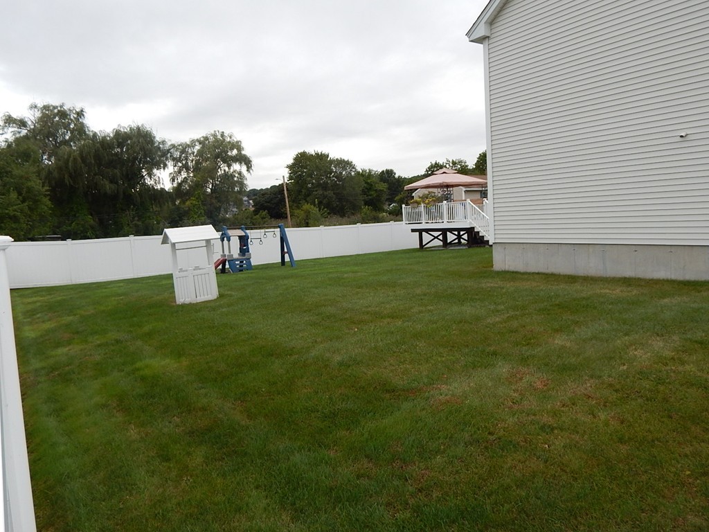 24 Frye Road Methuen, MA 01844 - Photo 7 of 30 Gallery Image 7