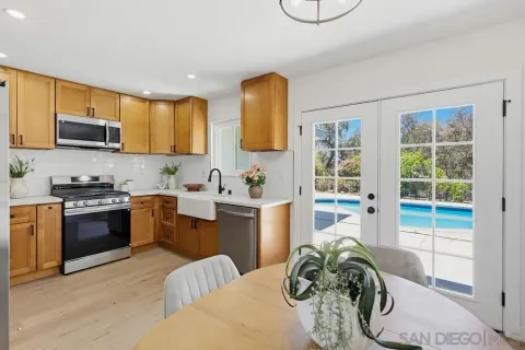 $695,000 | 569 Gold Drive, Oceanside, CA 92057