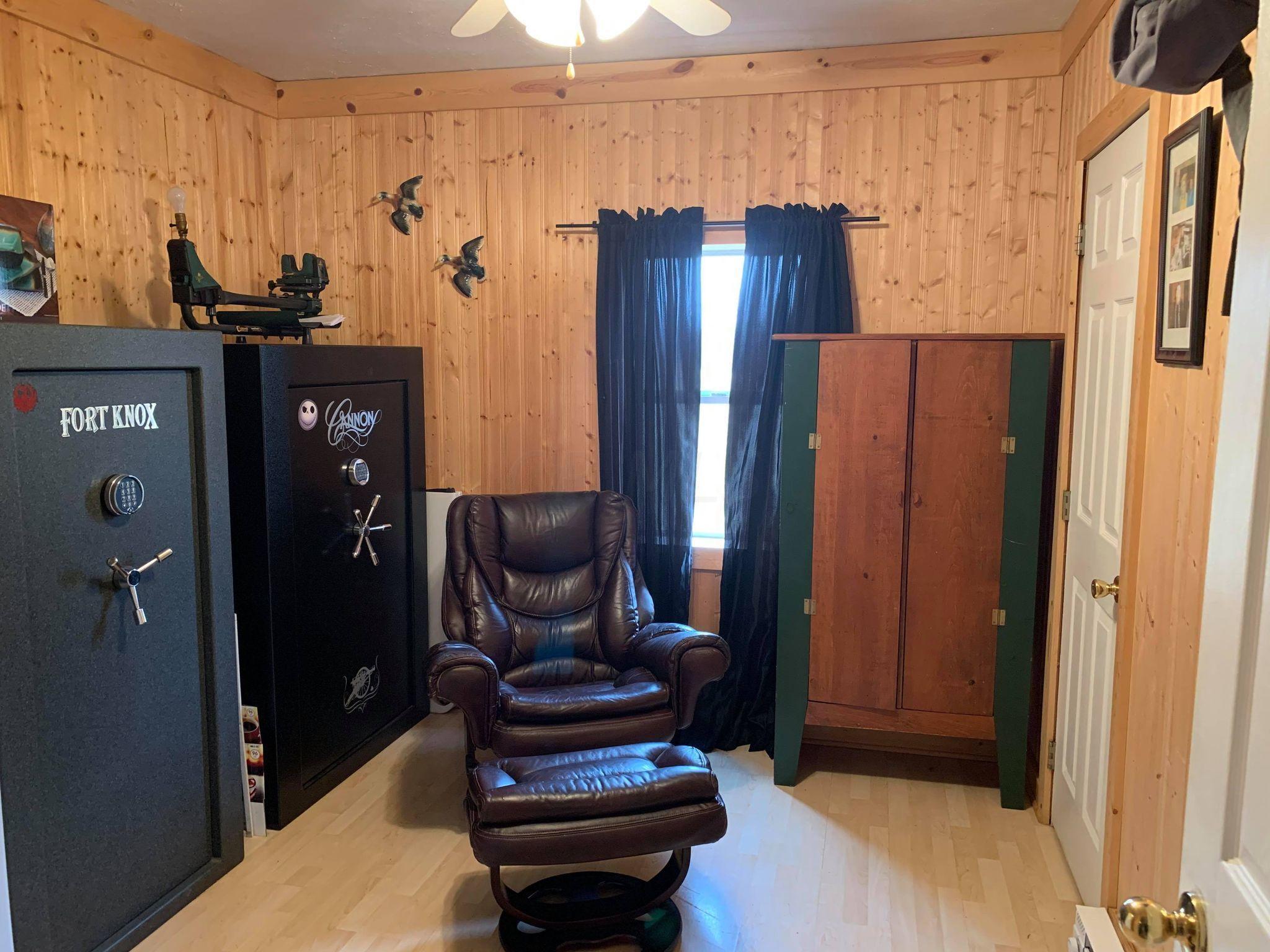 10461 Center Road Blue Rock, OH 43720 - Photo 4 of 16