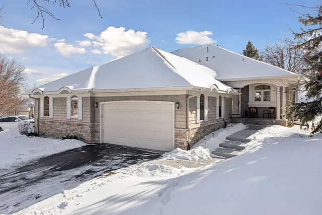 $549,900 | 14035 45th Avenue North, Plymouth, MN 55446