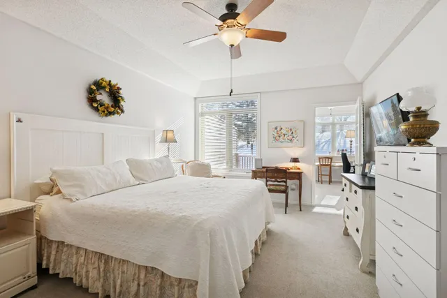 $549,900 | 14035 45th Avenue North, Plymouth, MN 55446