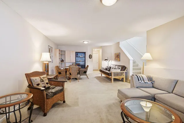 $549,900 | 14035 45th Avenue North, Plymouth, MN 55446