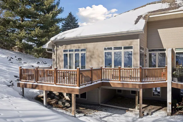 $549,900 | 14035 45th Avenue North, Plymouth, MN 55446