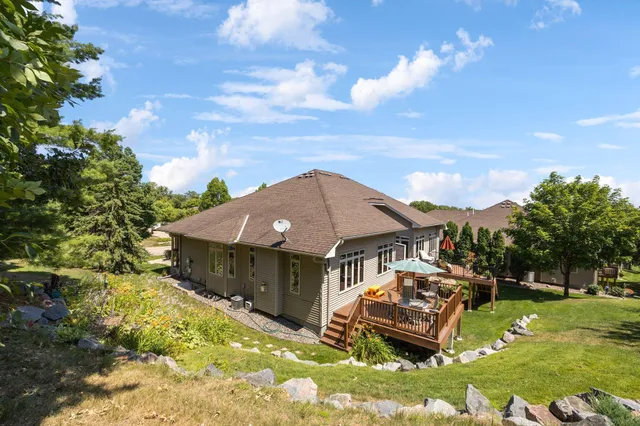 $549,900 | 14035 45th Avenue North, Plymouth, MN 55446