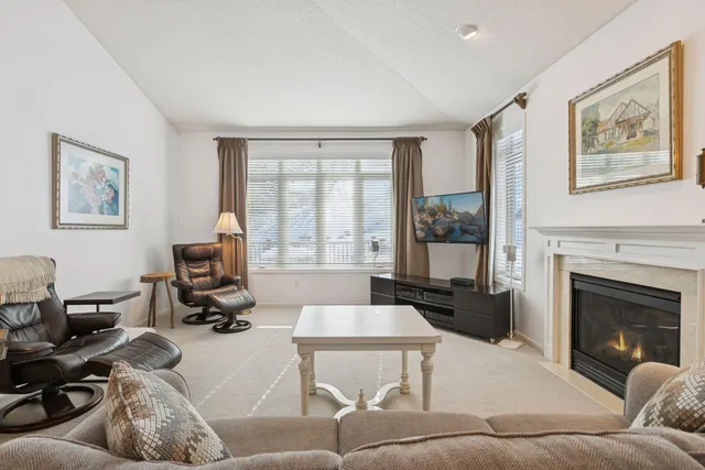 $549,900 | 14035 45th Avenue North, Plymouth, MN 55446