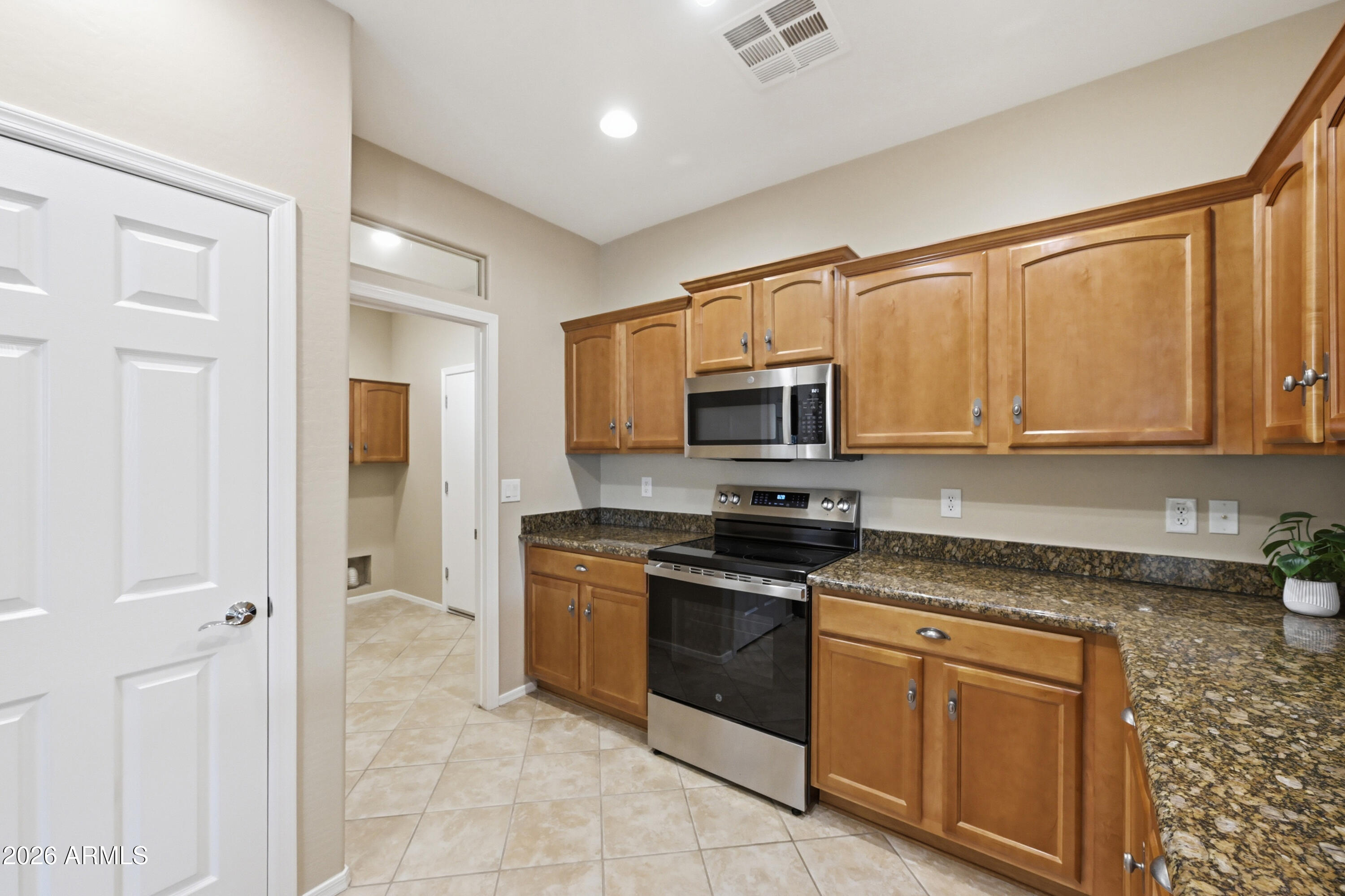 4127 East Narrowleaf Drive Gilbert, AZ 85298 - Photo 10 of 32 16_021_dsc_3684