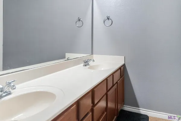 $310,000 | 41220 Colonial Drive, Sorrento, LA 70778