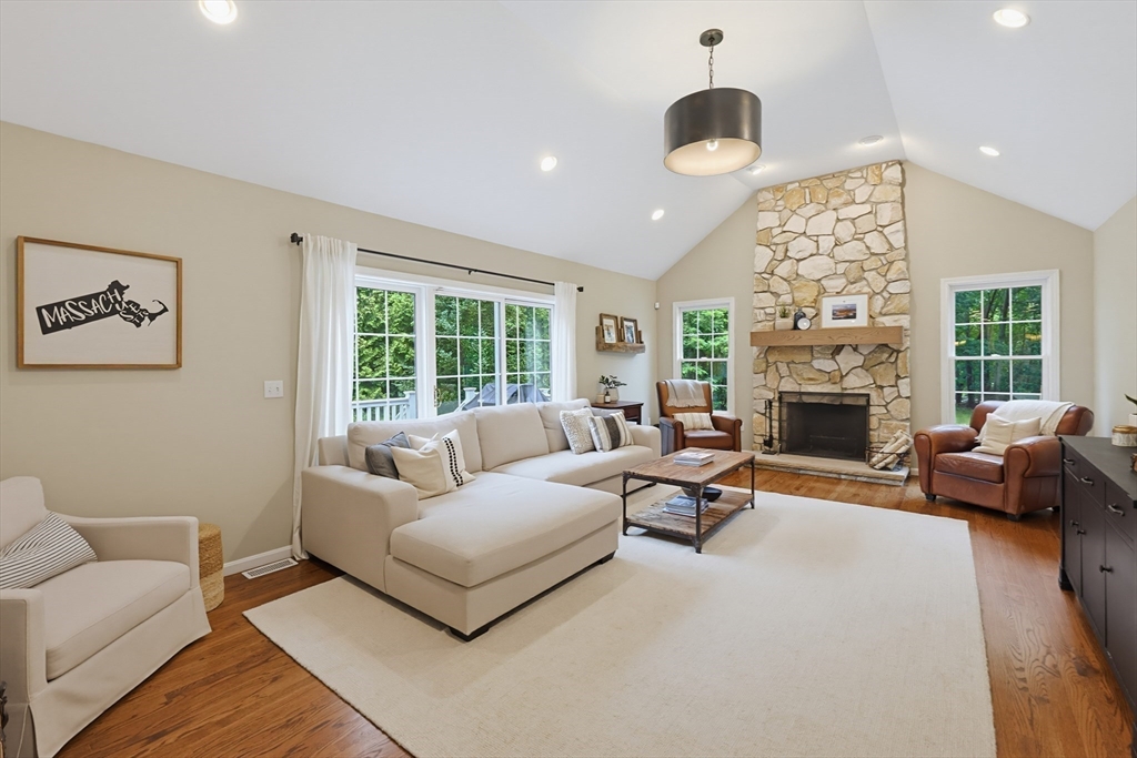 15 Applewood Road Norfolk, MA 02056 - Photo 6 of 42