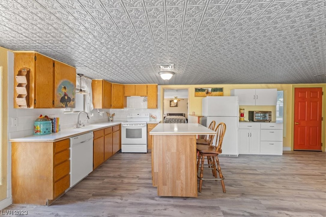 2250 West Simkins Road Pahrump, NV 89060 - Photo 13 of 40 Gallery Image 13