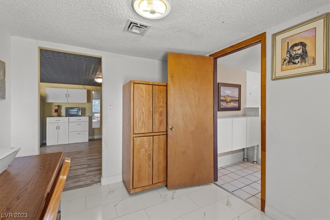 2250 West Simkins Road Pahrump, NV 89060 - Photo 18 of 40 Gallery Image 18