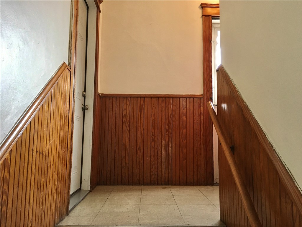 18 Winthrop Street, Unit 3 Woonsocket, RI 02895 - Photo 3 of 20