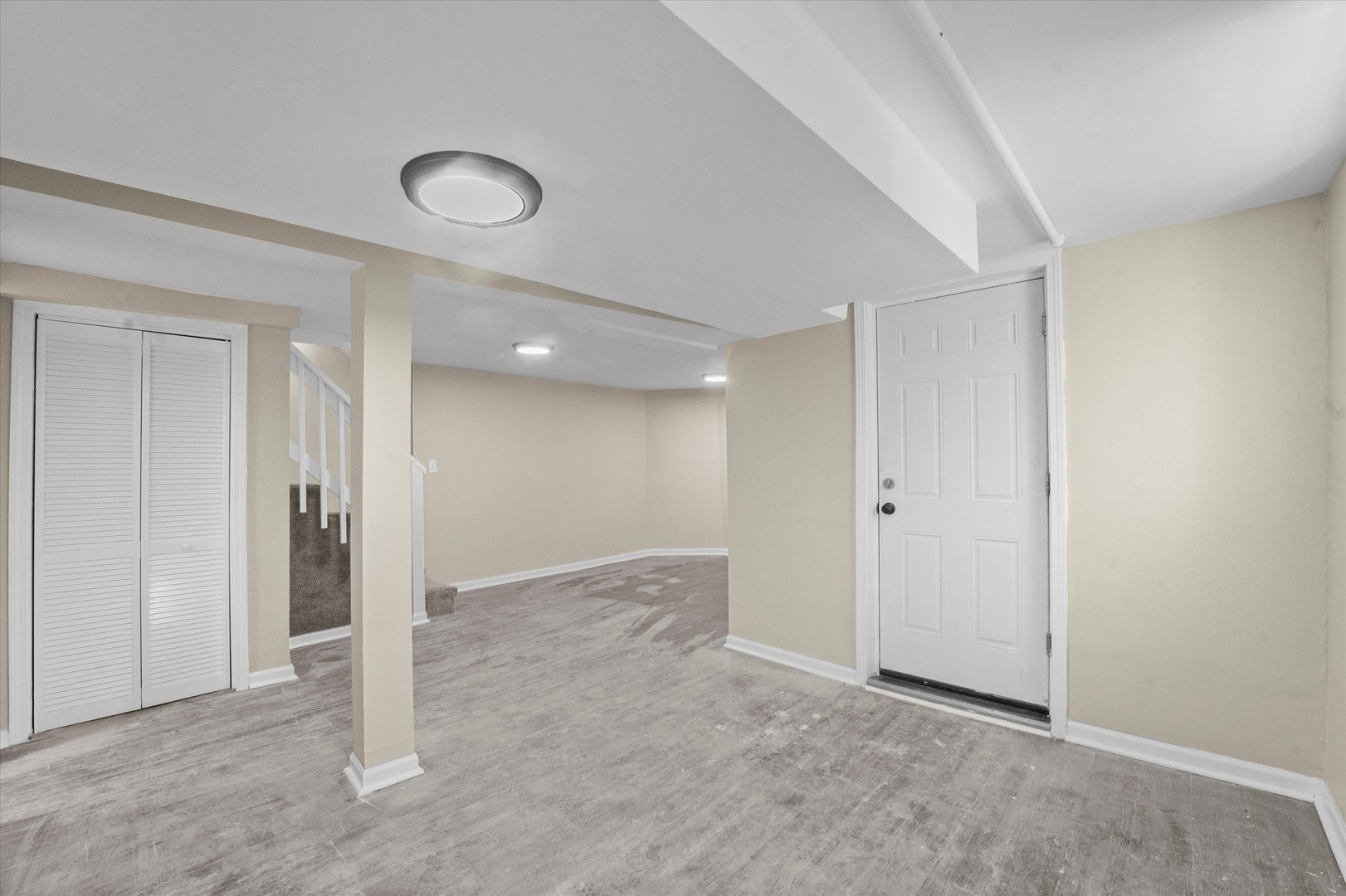 7224 South Union Avenue Chicago, IL 60621 - Photo 37 of 43 a view of an empty room