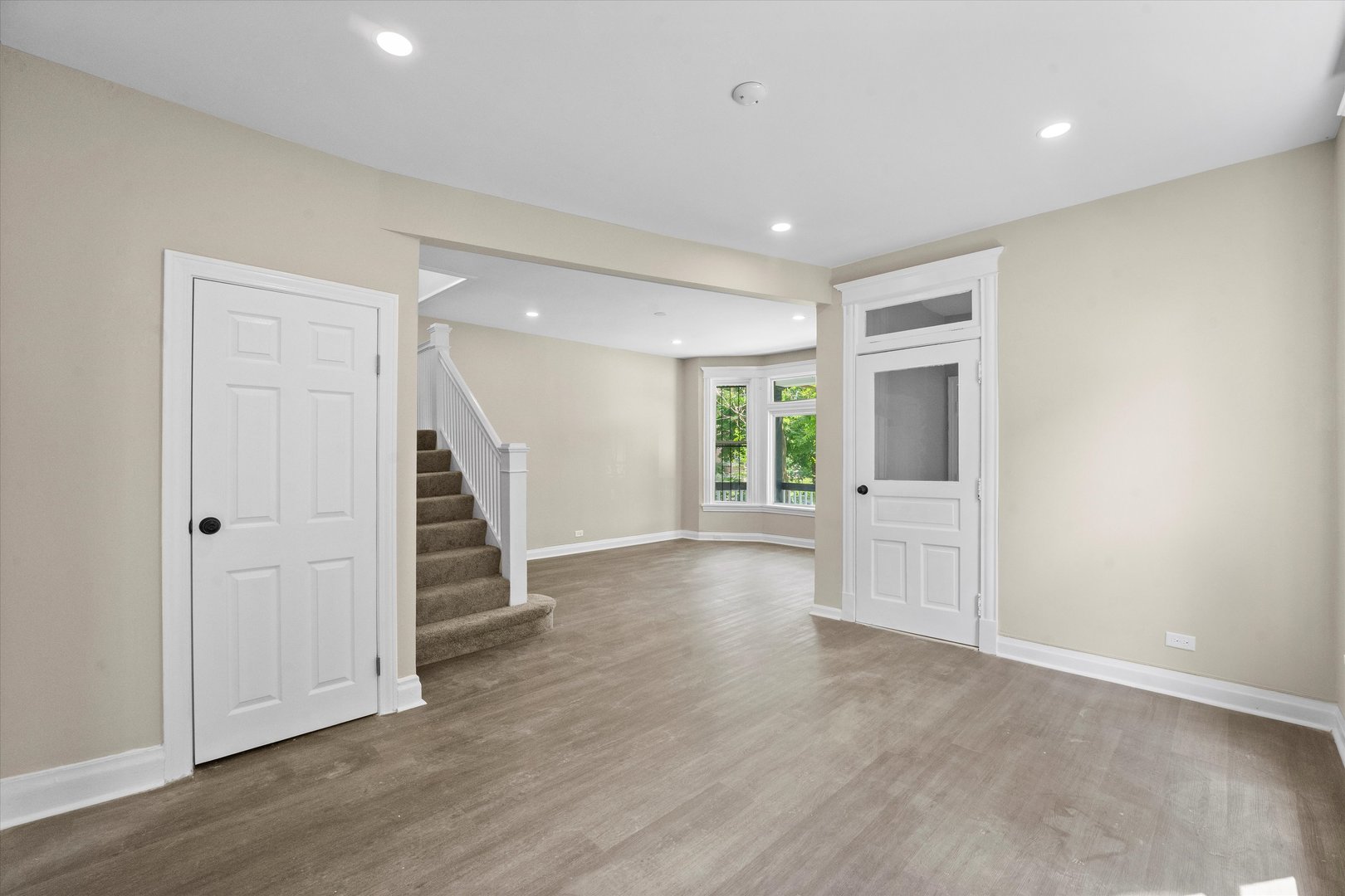 7224 South Union Avenue Chicago, IL 60621 - Photo 6 of 43 a view of entryway with wooden floor