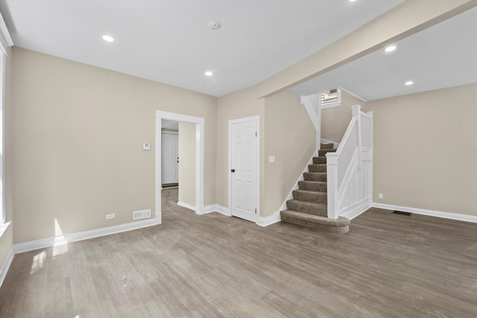 7224 South Union Avenue Chicago, IL 60621 - Photo 7 of 43 a view of entryway with wooden floor