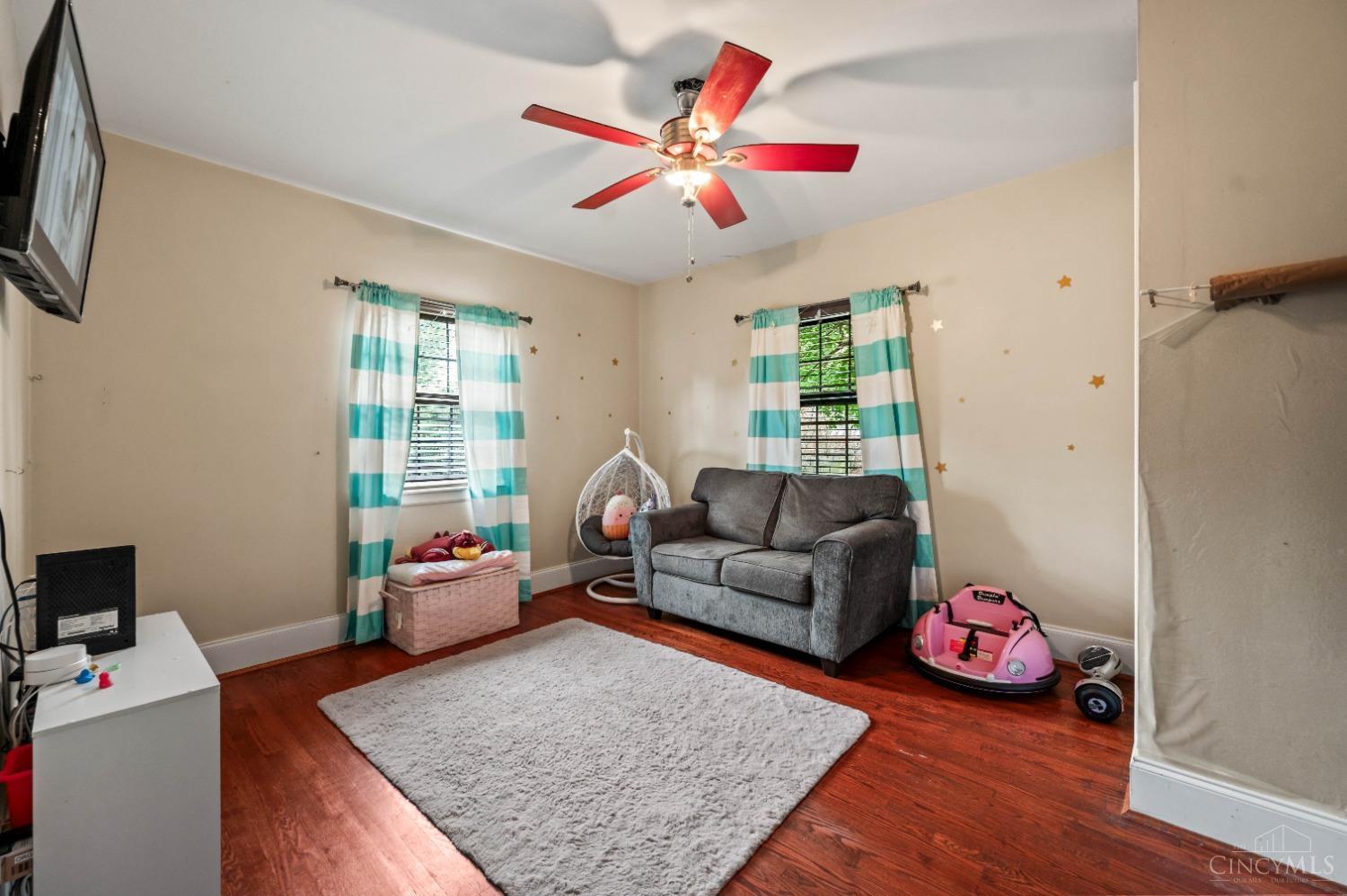4325 Foley Road Cincinnati, OH 45238 - Photo 21 of 56 1st Floor Bedroom