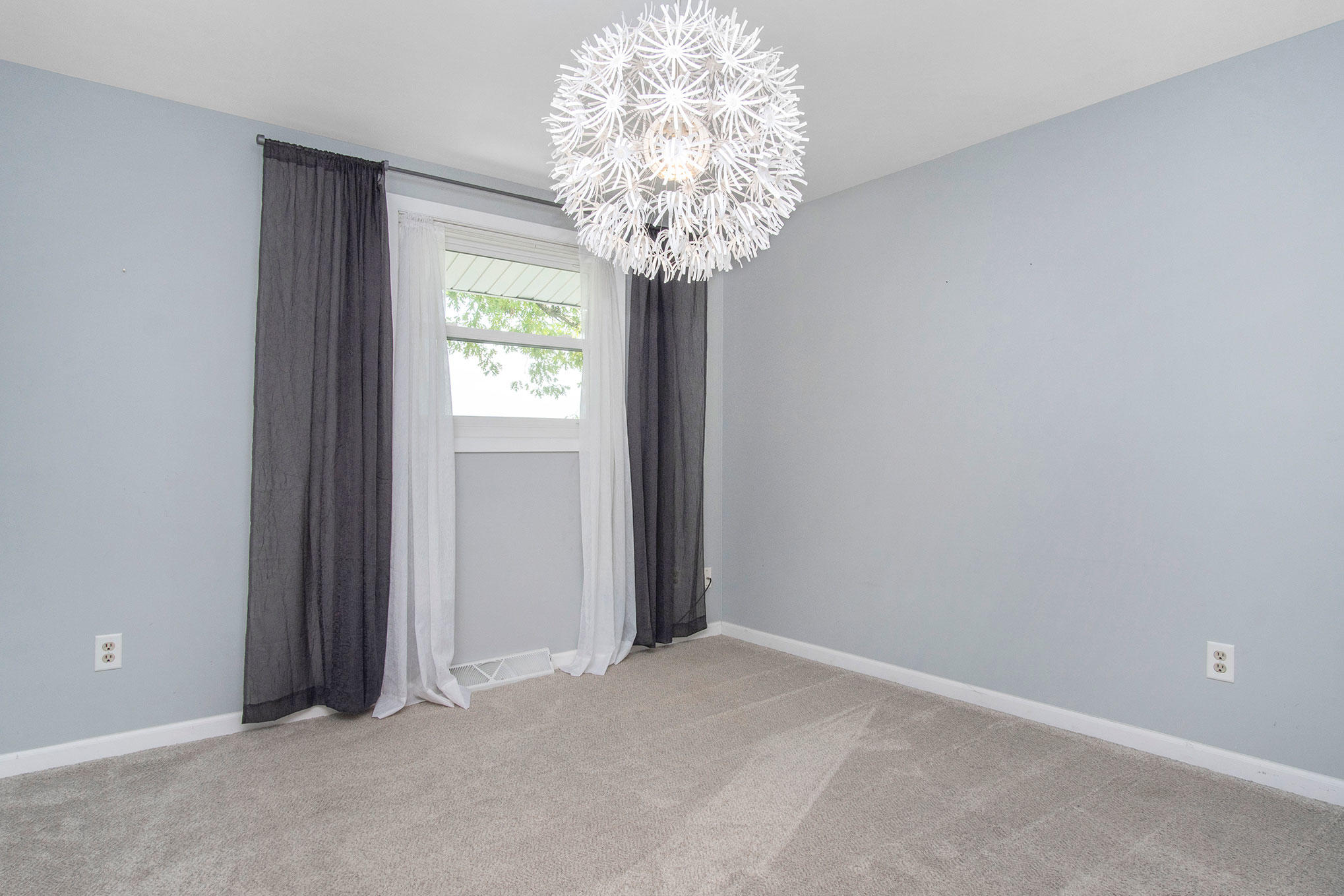1401 Ridgewood Drive Jenison, MI 49428 - Photo 23 of 36 DSC09518