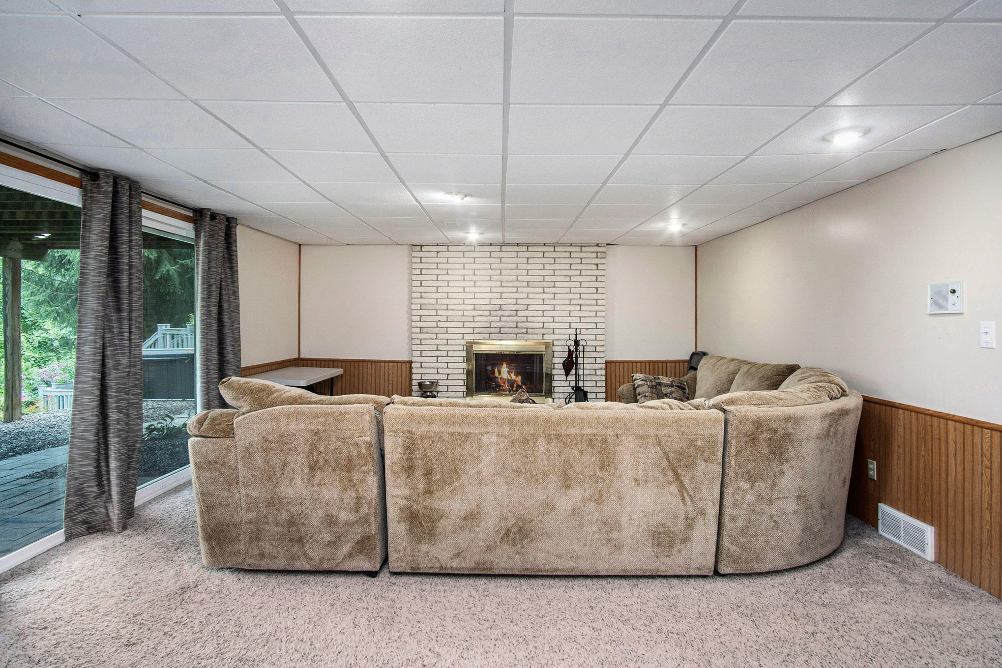 1401 Ridgewood Drive Jenison, MI 49428 - Photo 29 of 36 DSC09543