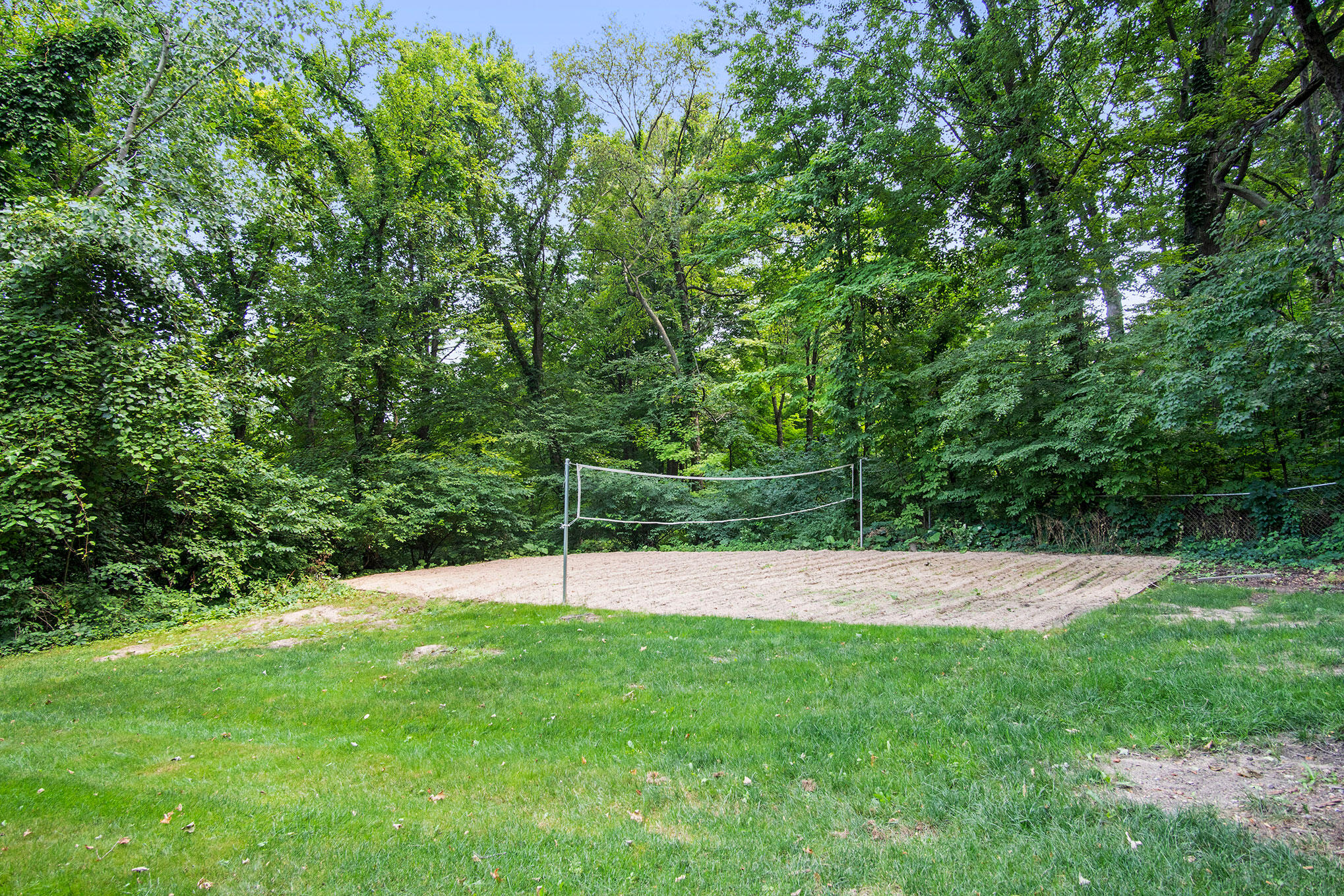 1401 Ridgewood Drive Jenison, MI 49428 - Photo 32 of 36 DSC09565